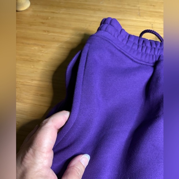 NWT Homme + Femme- Purple Sweatpant Joggers. Size M - Picture 5 of 6